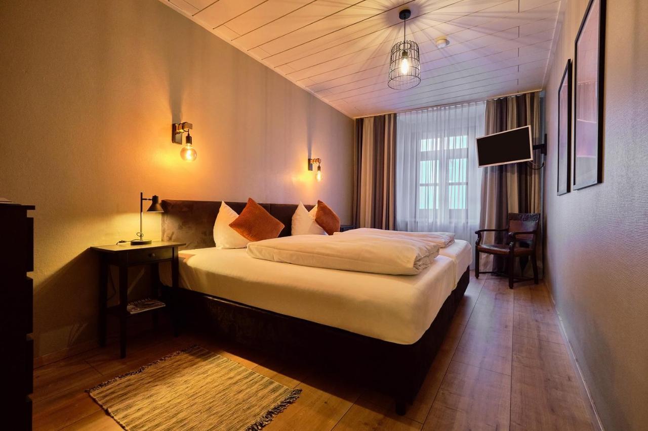 Hotel Roter Hahn Ratisbonne Extérieur photo