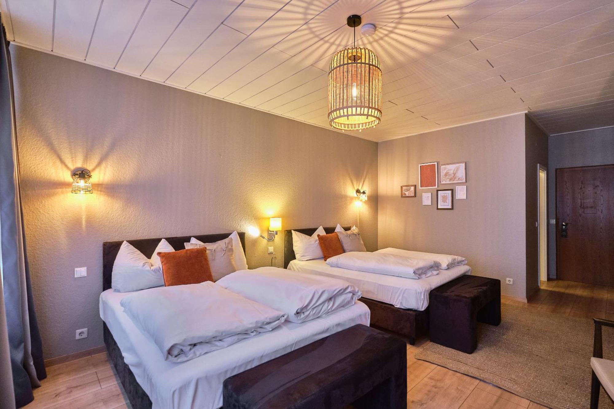 Hotel Roter Hahn Ratisbonne Extérieur photo
